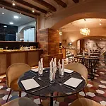 Szálloda El Palauet Del Priorat 3*