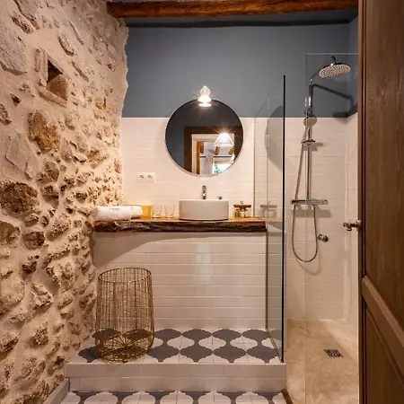 El Palauet Del Priorat 3*