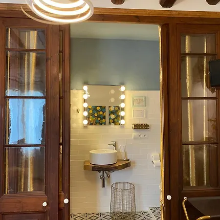 Szálloda El Palauet Del Priorat 3*